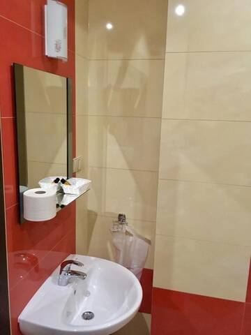 Фото номера Трехместный номер Отель Hotel Restauracja Kardamon г. Zbylitowska Góra 4